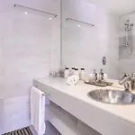 Genteel Guadalvillas